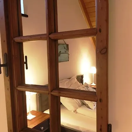 Basaltina Panzio Frühstückspension 4*