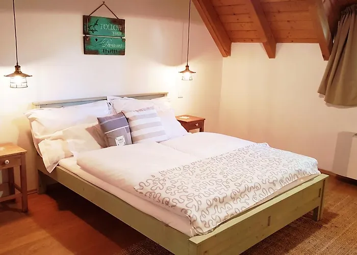 Basaltina Panzió Alojamento de Acomodação e Pequeno-almoço Balatonederics